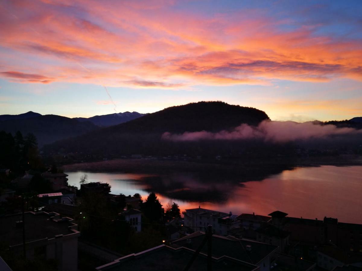 Apartament Acquachiara Ponte Tresa Zewnętrze zdjęcie